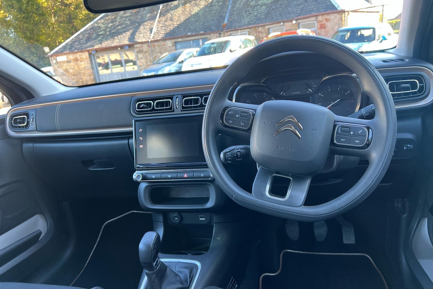 Used Citroen C3 2019 for sale - 76063131: Photo 4