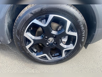 Used Vauxhall Mokka Electric 2024 for sale - 76905870: Photo