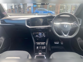 Used Vauxhall Mokka Electric 2024 for sale - 76905870: Photo