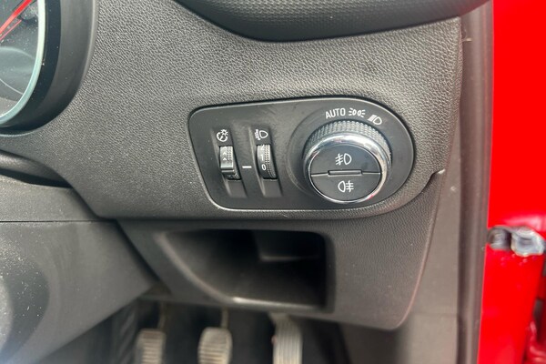 Used Vauxhall Crossland X 2018 for sale - 76169858: Photo 19
