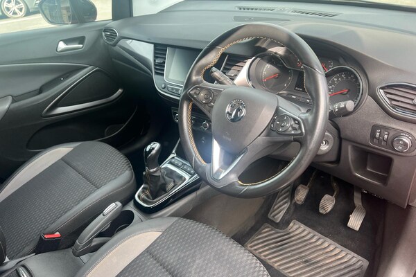 Used Vauxhall Crossland X 2018 for sale - 76169858: Photo 2