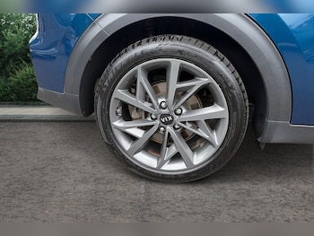 Used Kia Niro 2020 for sale - 79294533: Photo