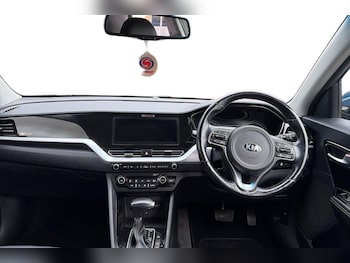 Used Kia Niro 2020 for sale - 79294533: Photo