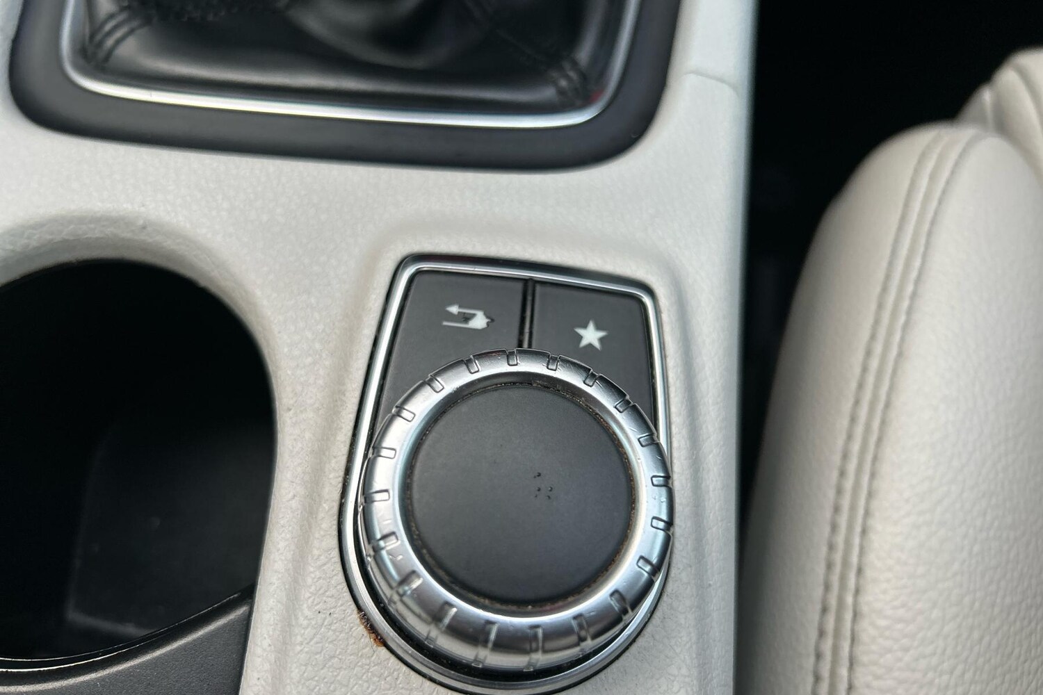 Used Mercedes-Benz GLA 2017 for sale - 76442596: Photo 20