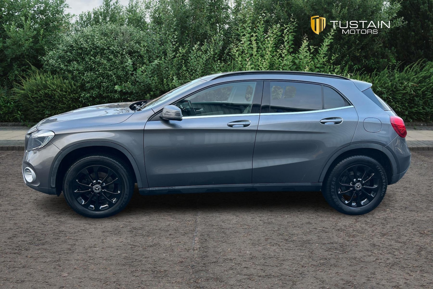 Used Mercedes-Benz GLA 2017 for sale - 76442596: Photo 9