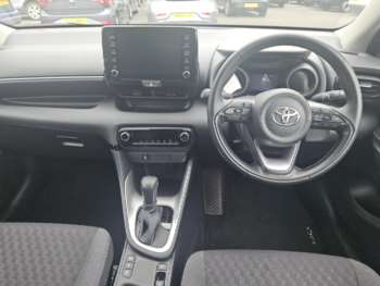 Used Toyota Yaris 2022 for sale - 74790264: Photo