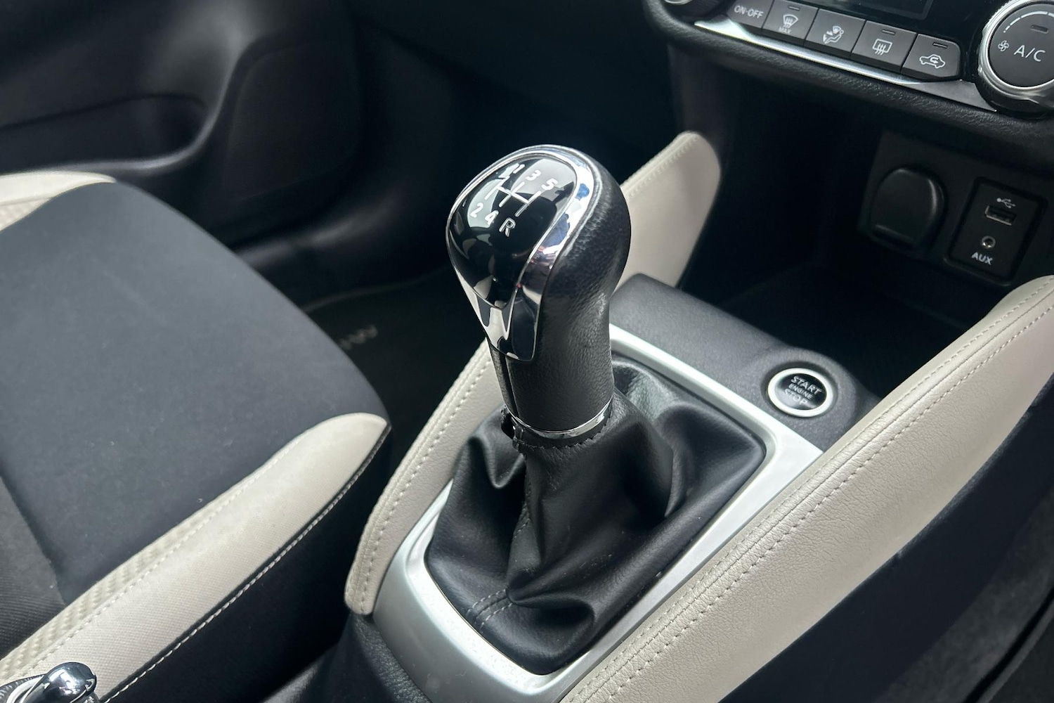 Used Nissan Micra 2018 for sale - 76978989: Photo 14