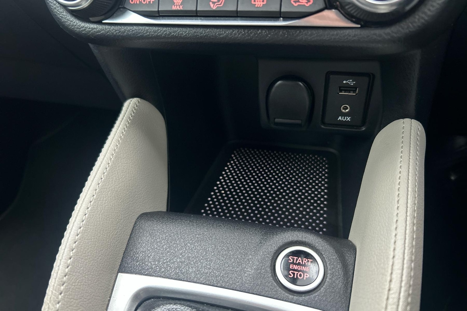 Used Nissan Micra 2018 for sale - 76978989: Photo 25