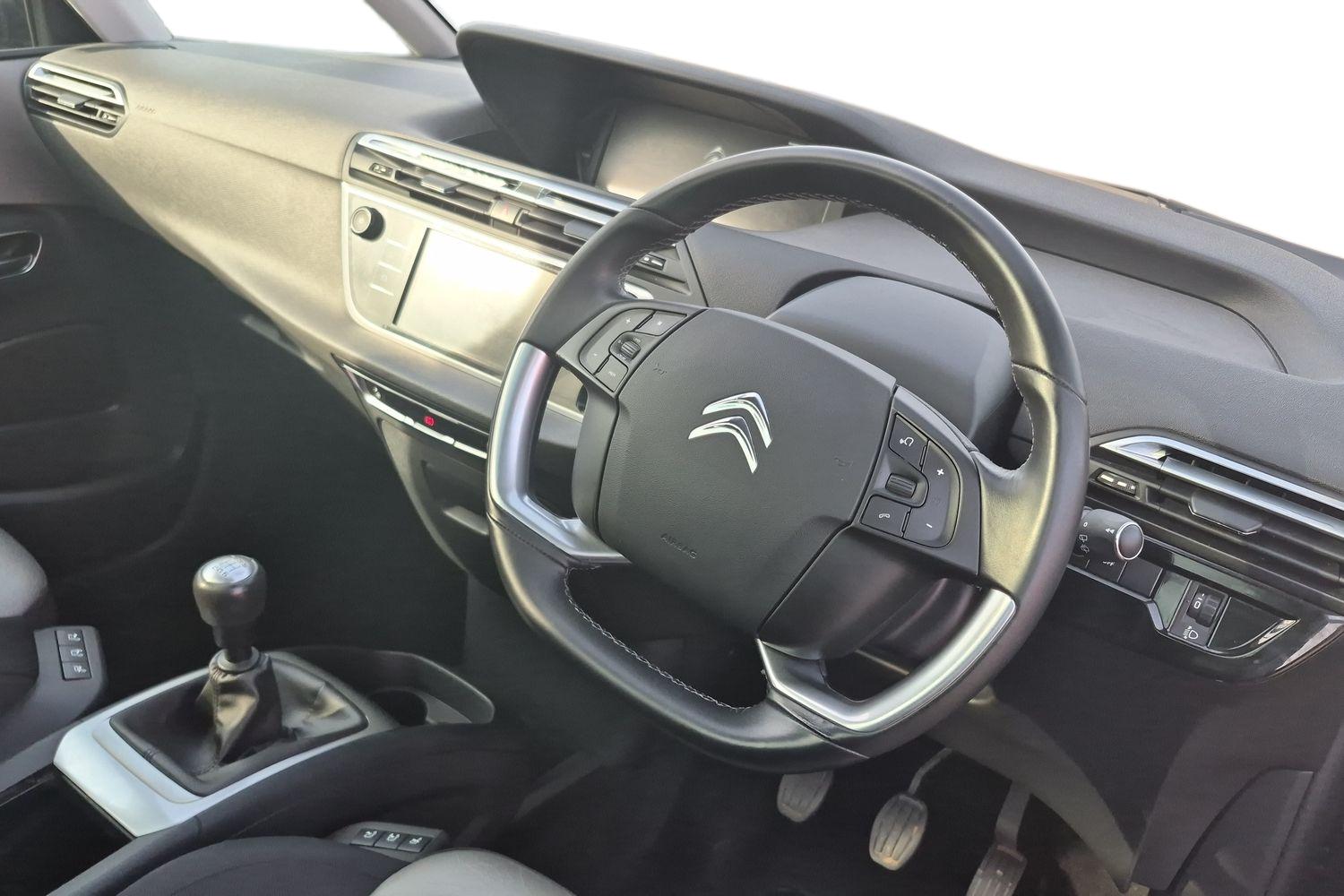 Used Citroen Grand C4 Picasso 2018 for sale - 78092436: Photo 2