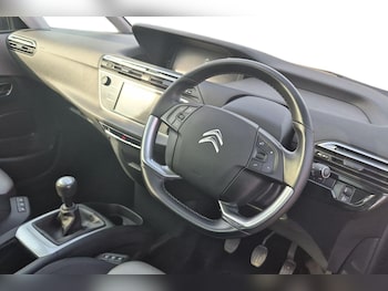 Used Citroen Grand C4 Picasso 2018 for sale - 78092436: Photo