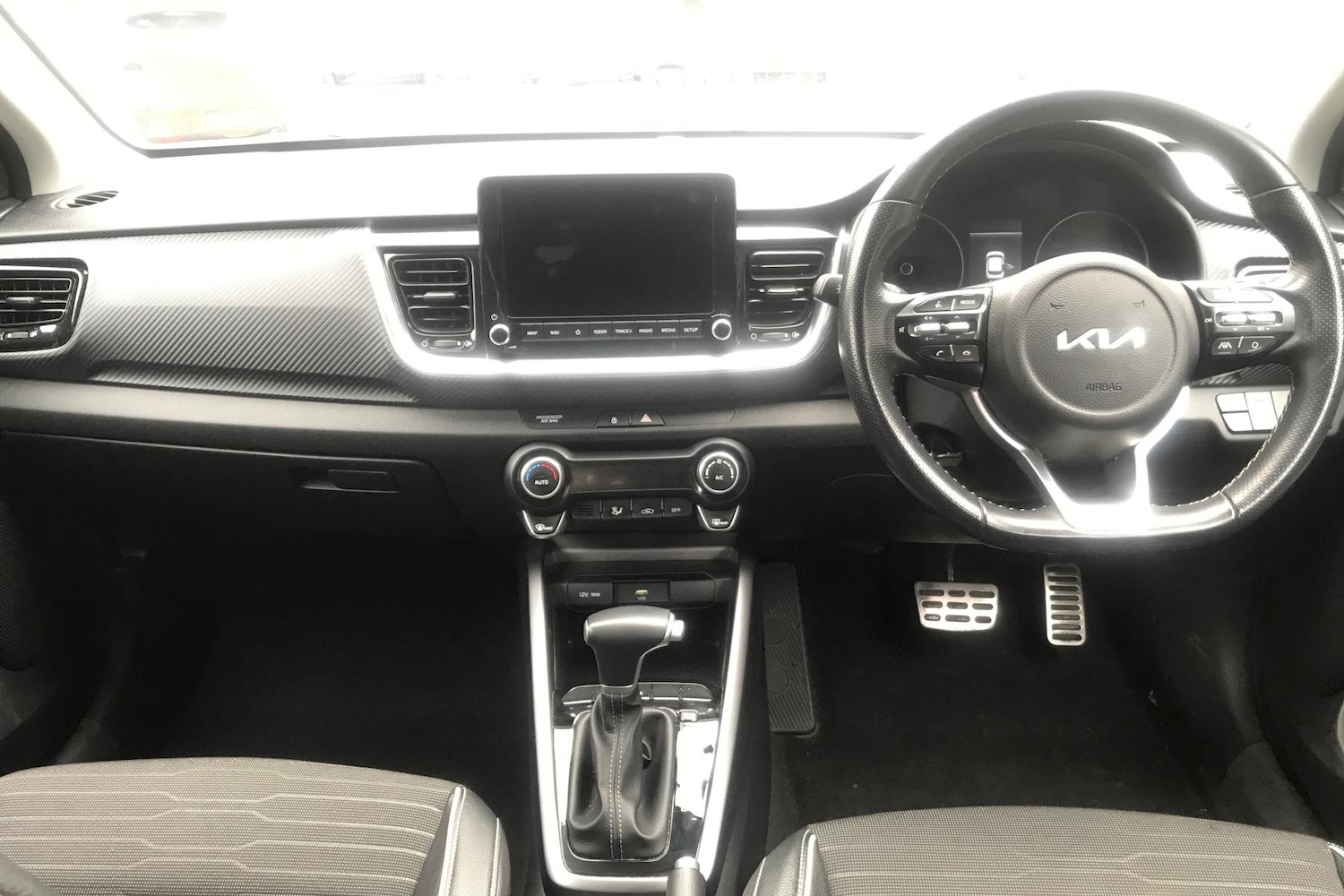 Used Kia Stonic 2022 for sale - 76401627: Photo 4