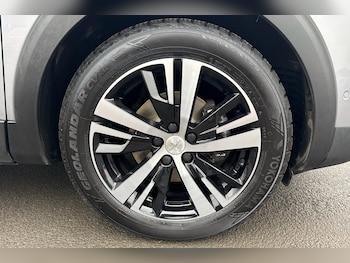 Used Peugeot 3008 2021 for sale - 75778569: Photo