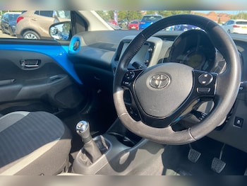 Used Toyota AYGO 2018 for sale - 75452516: Photo