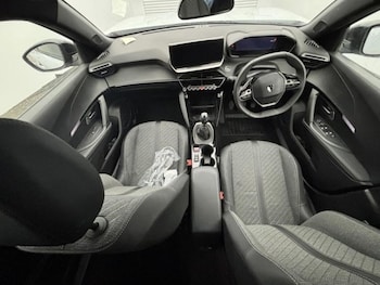 Used Peugeot 2008 2025 for sale - 78531087: Photo