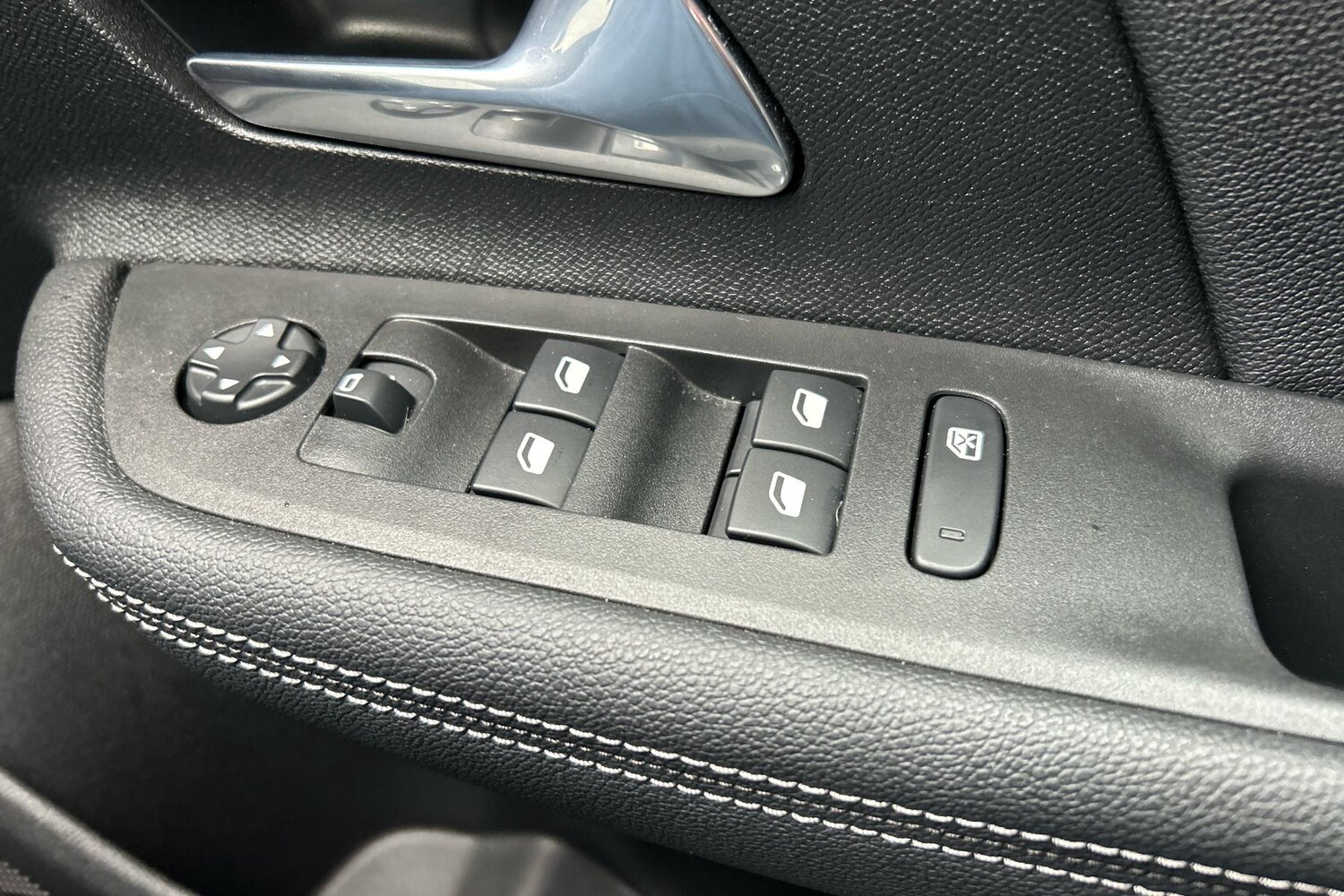 Used Vauxhall Mokka 2023 for sale - 76329085: Photo 23