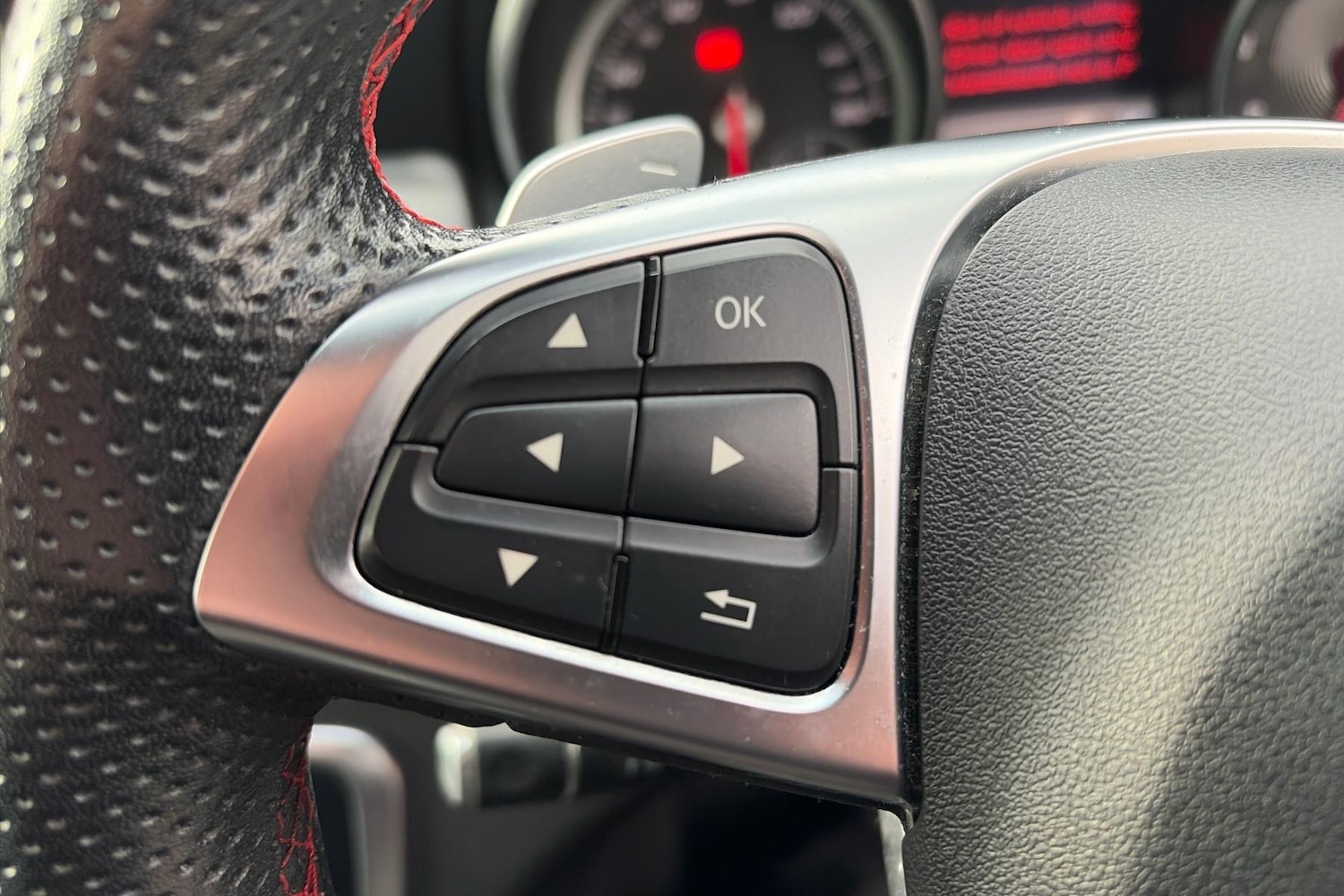 Used Mercedes-Benz GLA for sale - 77687146: Photo 17