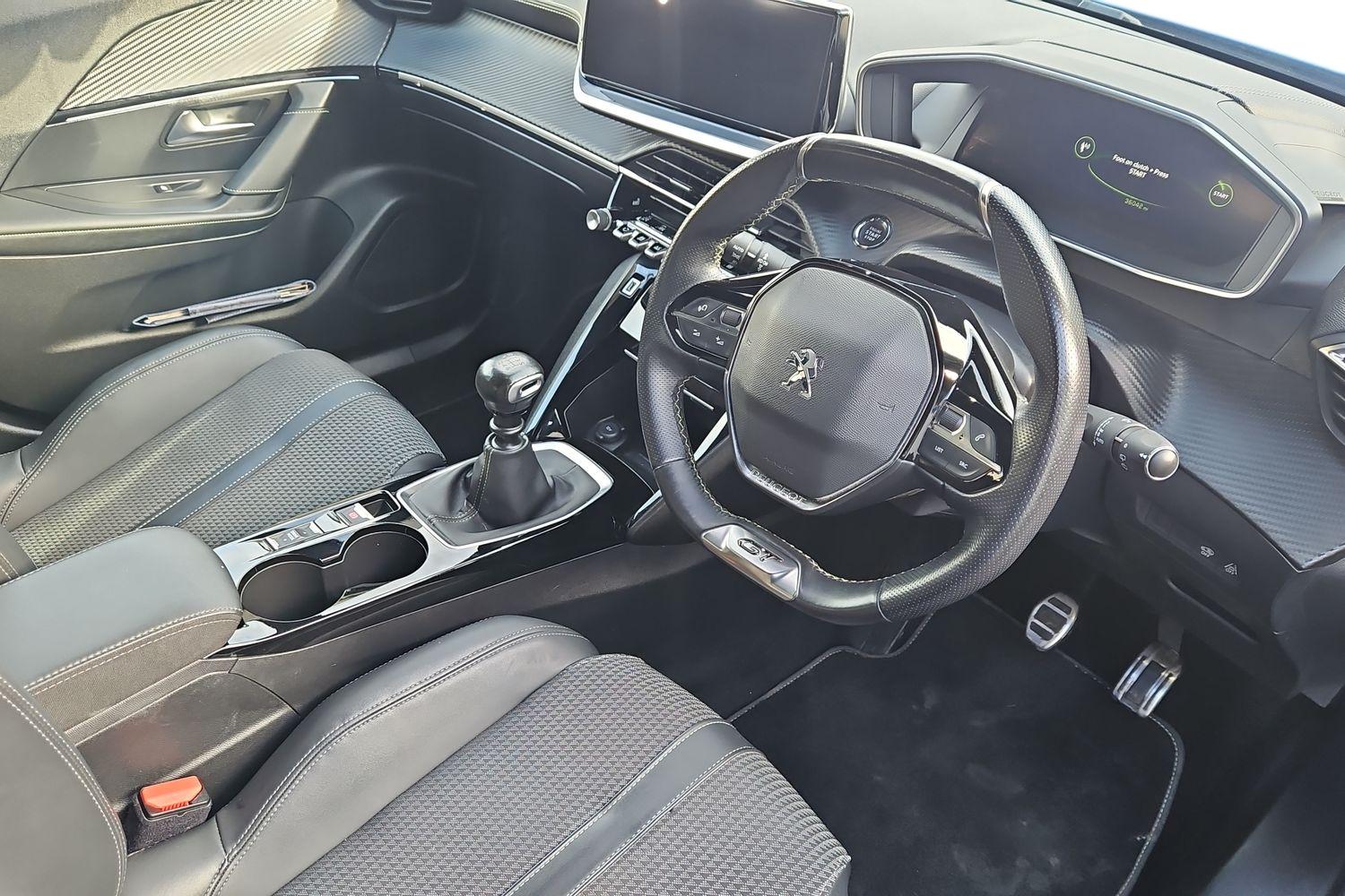 Used Peugeot 2008 2020 for sale - 78137398: Photo 2