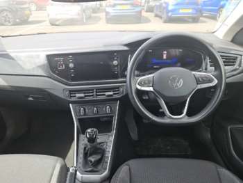 Used Volkswagen Polo 2024 for sale - 74536379: Photo
