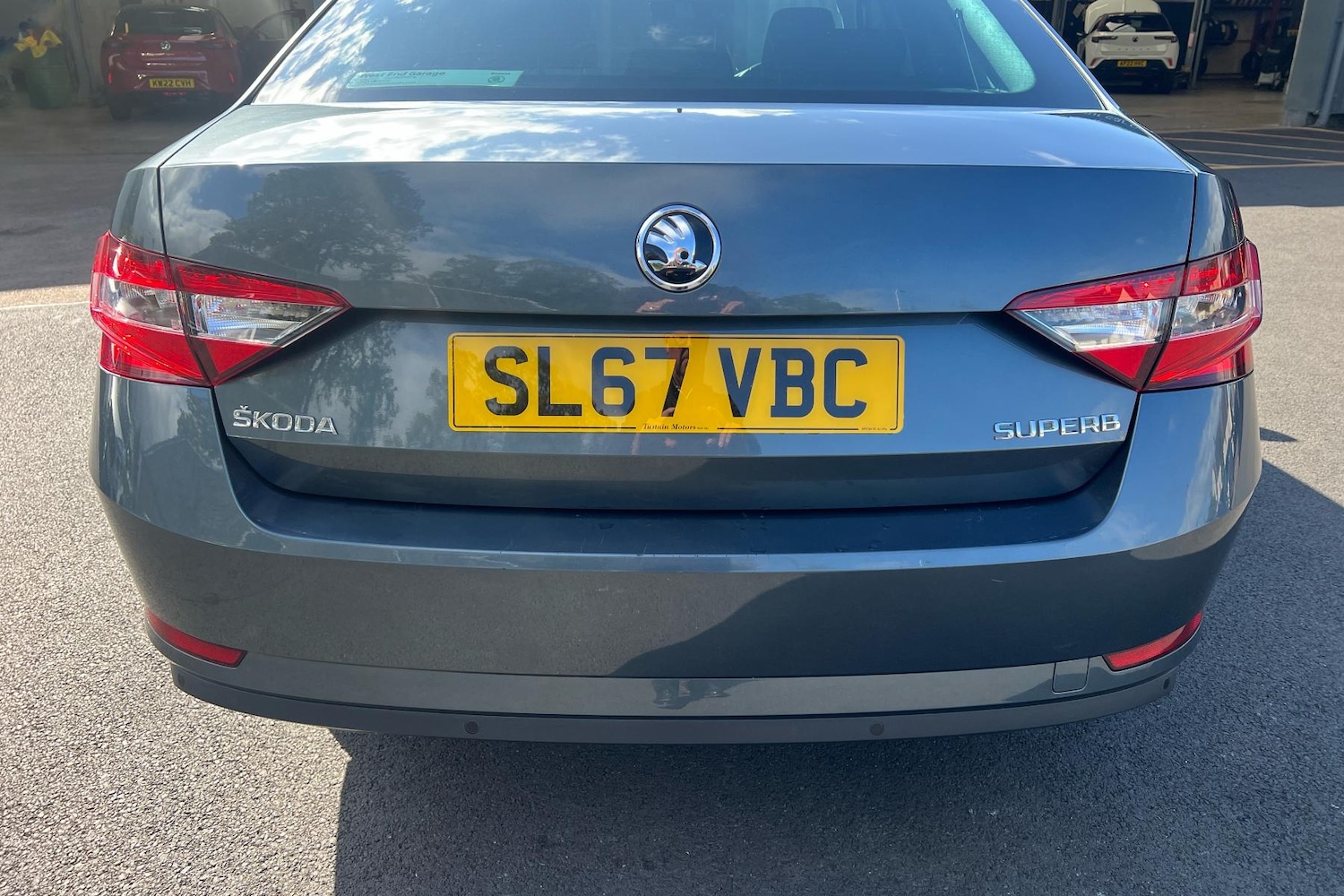 Vehicle 21