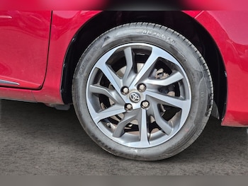 Used Toyota Yaris 2020 for sale - 79567773: Photo