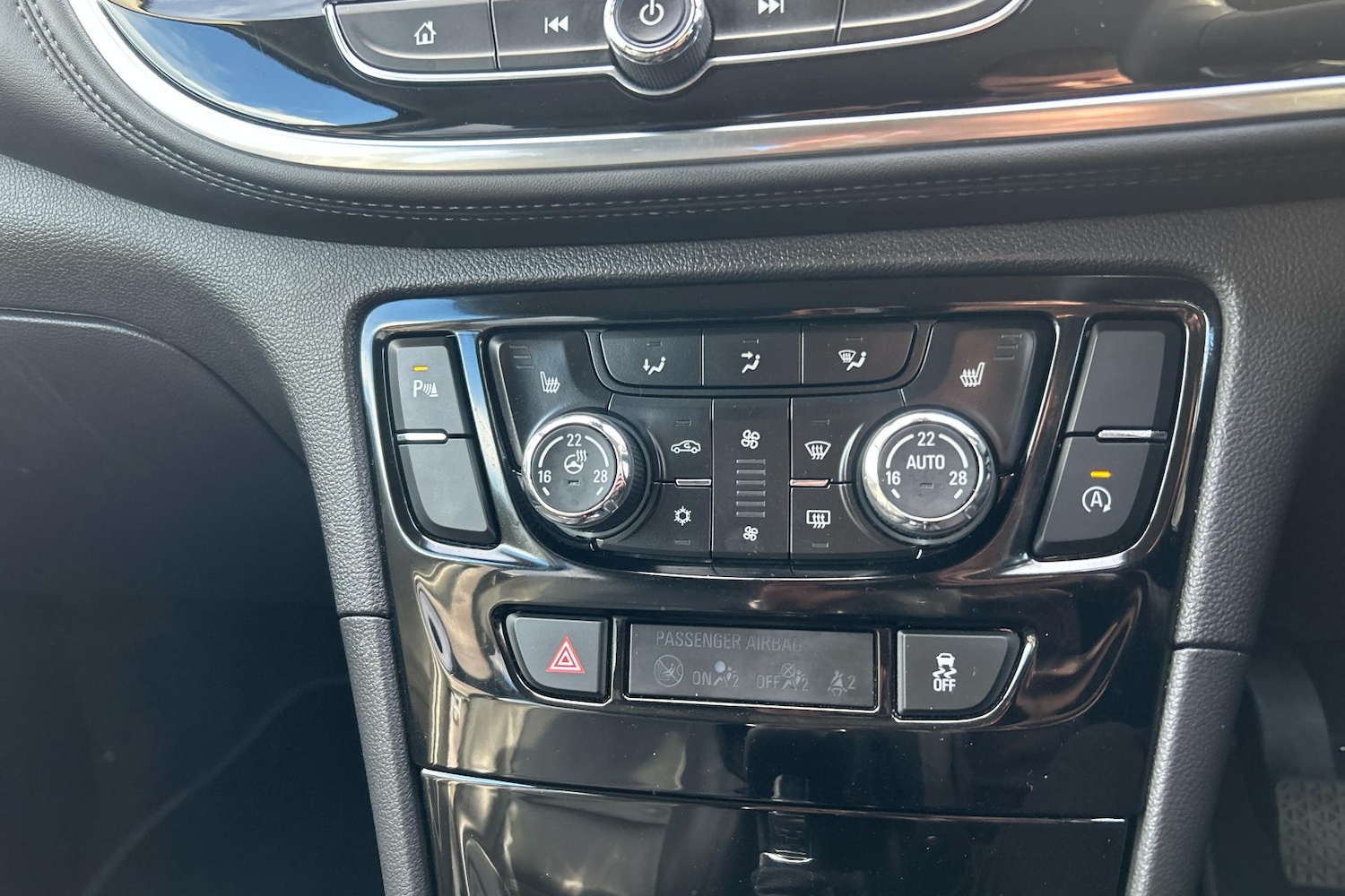 Used Vauxhall Mokka X 2017 for sale - 77123889: Photo 25