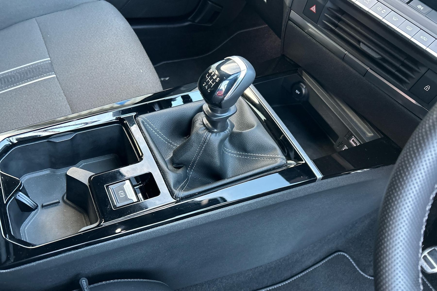 Used Vauxhall Astra 2023 for sale - 76694104: Photo 14