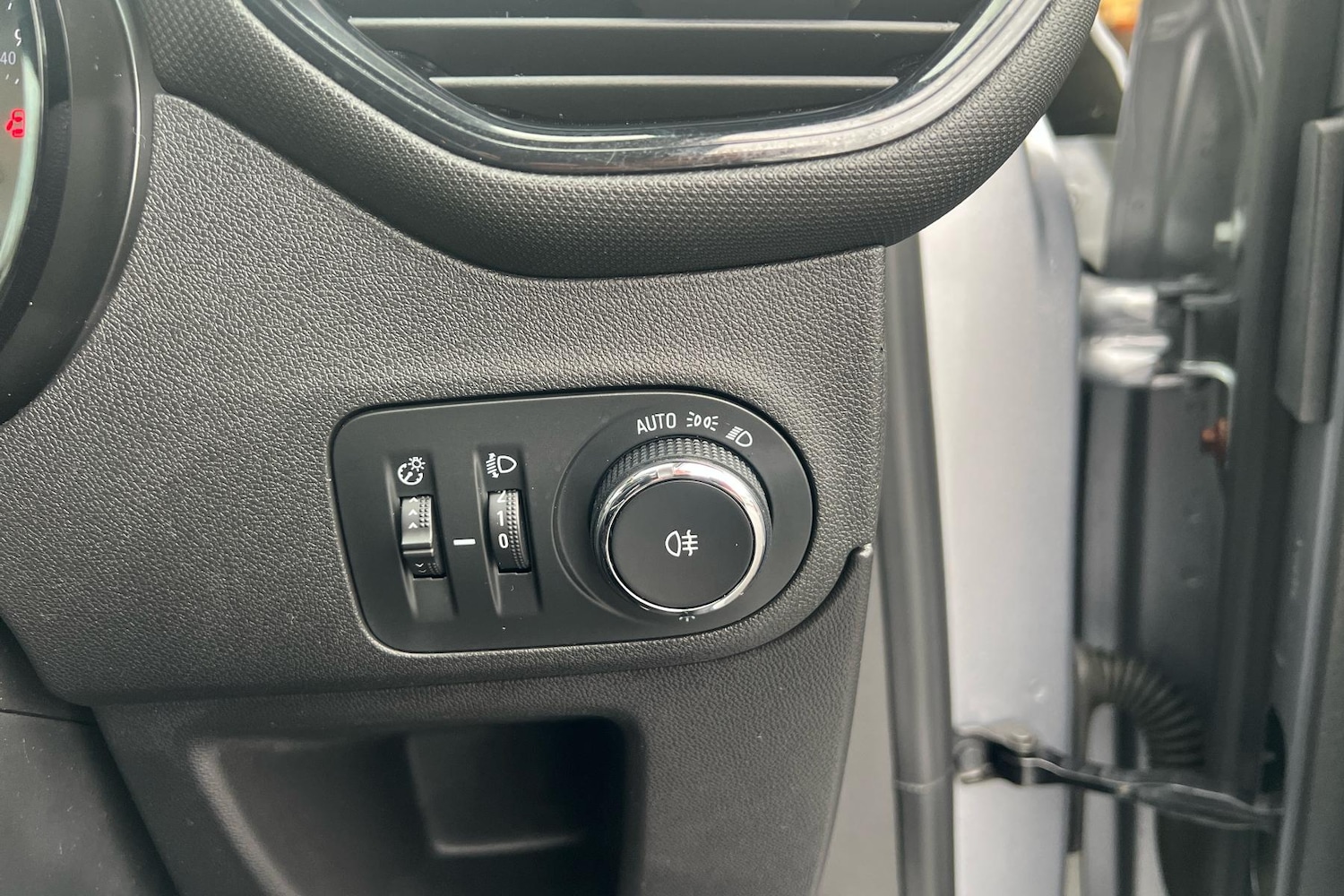 Used Vauxhall Crossland 2021 for sale - 76502791: Photo 19