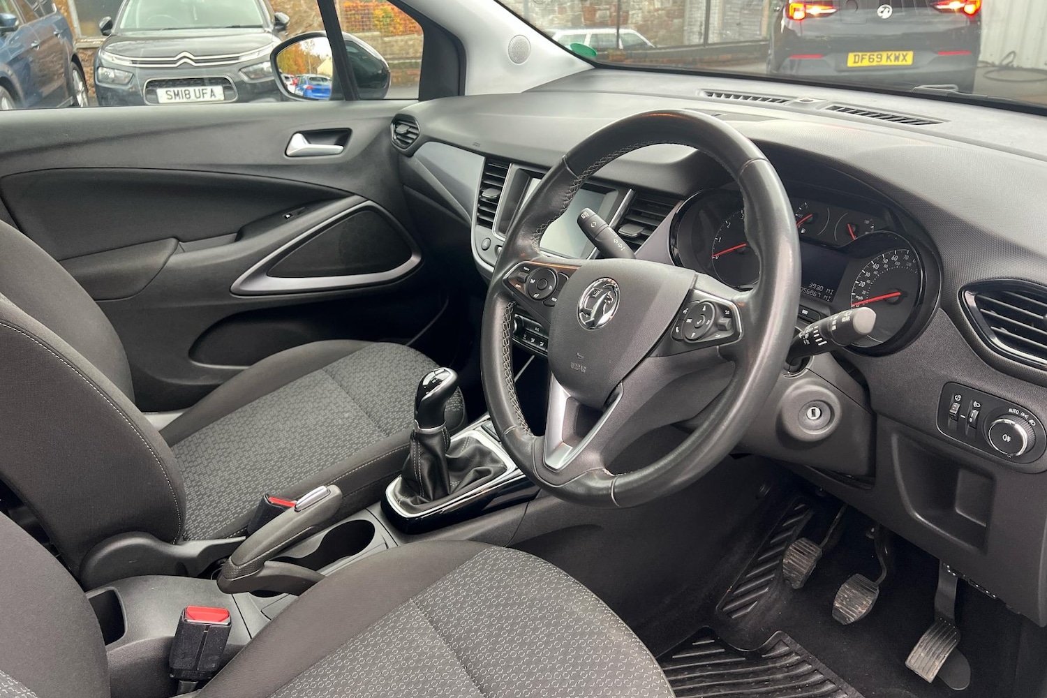 Used Vauxhall Crossland 2021 for sale - 76502791: Photo 2