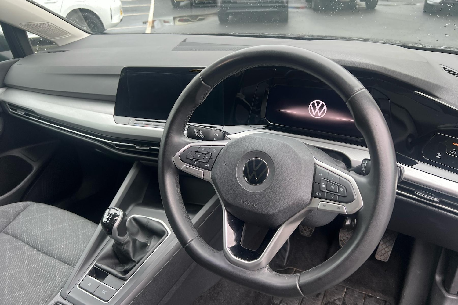 Used Volkswagen Golf 2022 for sale - 76193675: Photo 2