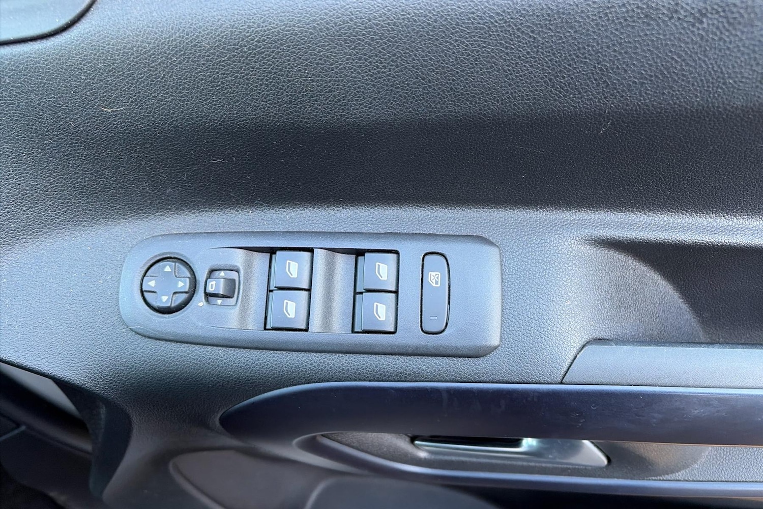 Used Peugeot Rifter 2019 for sale - 77240006: Photo 19