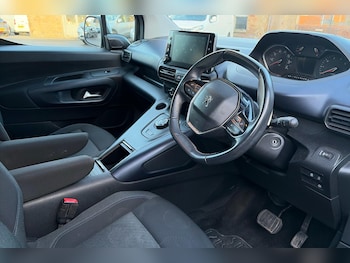 Used Peugeot Rifter 2019 for sale - 77240006: Photo