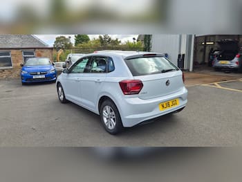 Used Volkswagen Polo 2018 for sale - 79778974: Photo