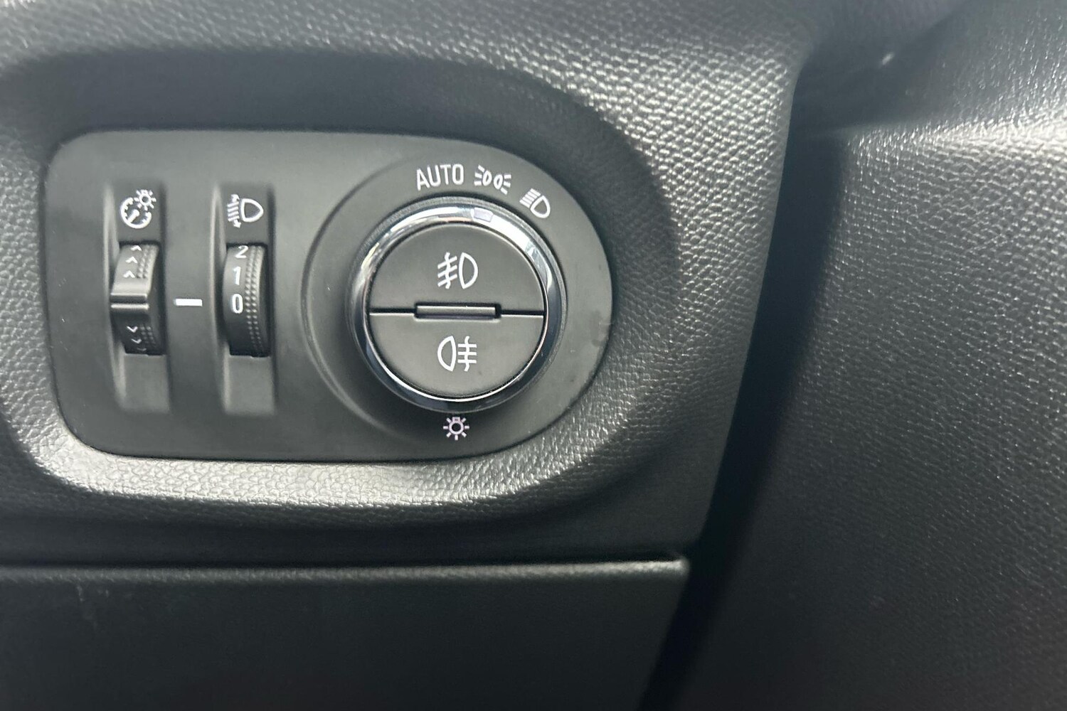 Used Vauxhall Corsa 2023 for sale - 76746430: Photo 23