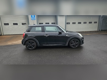 Used MINI Hatch 2019 for sale - 78591433: Photo