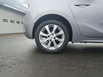 Used Vauxhall Corsa undefined for sale - 77500729: Photo