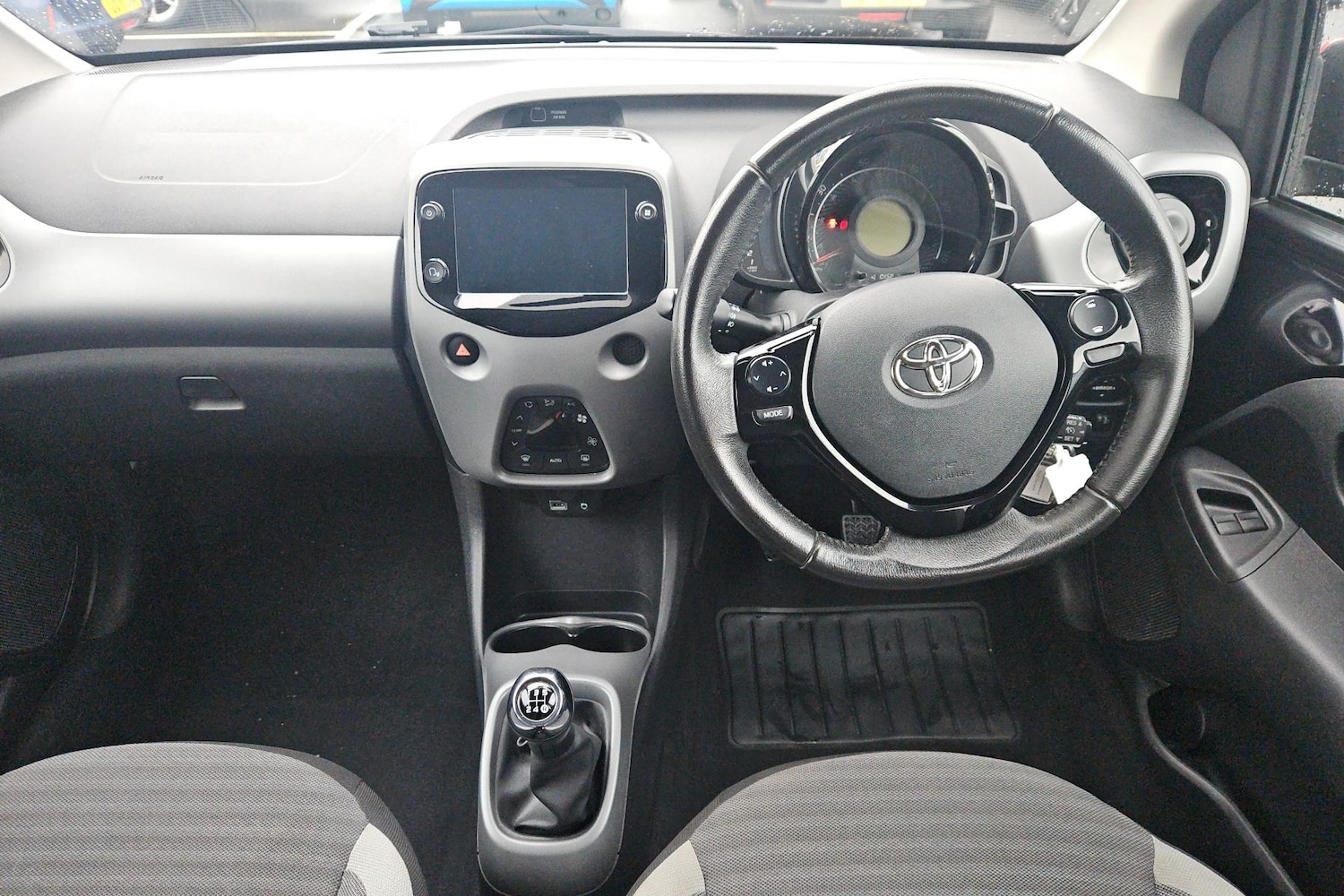 Used Toyota AYGO for sale - 77577582: Photo 4