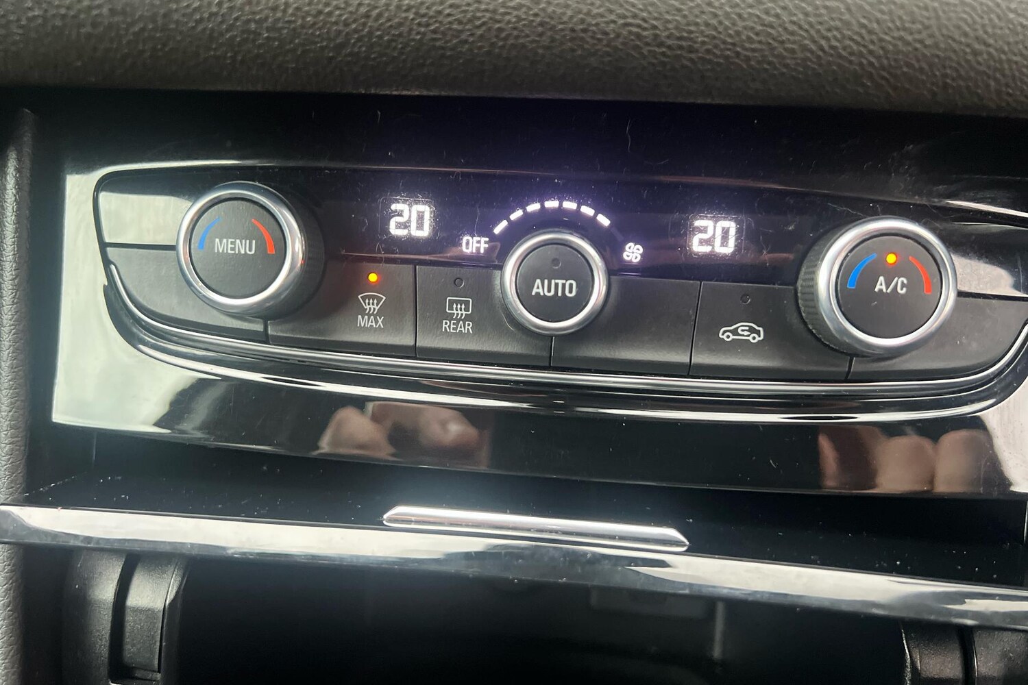 Used Vauxhall Grandland 2022 for sale - 76805212: Photo 16