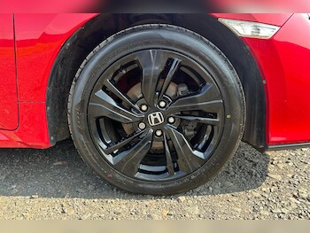 Used Honda Civic 2018 for sale - 75734555: Photo