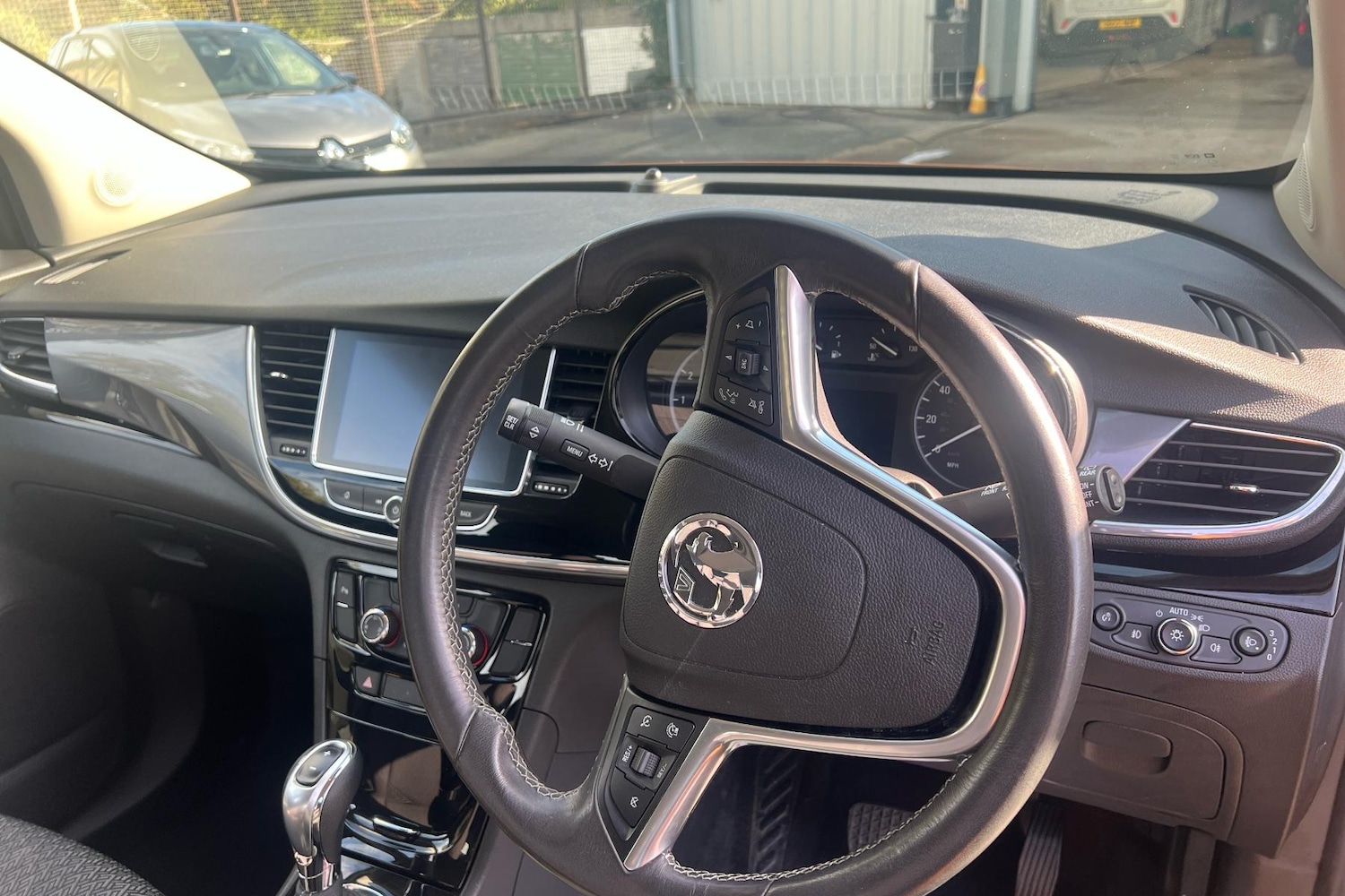 Used Vauxhall Mokka X 2019 for sale - 76411503: Photo 2