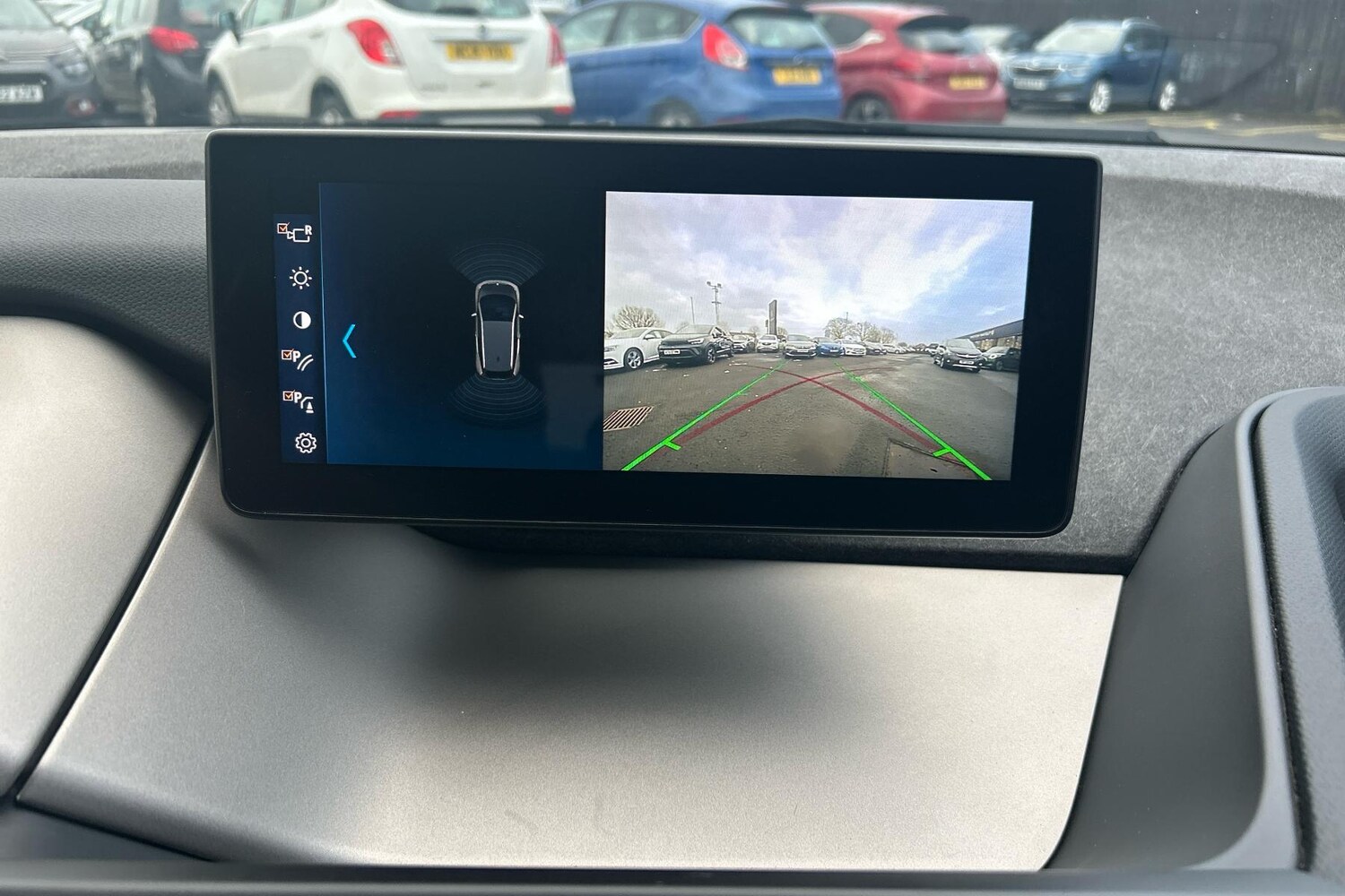 Used BMW i3 2020 for sale - 77929107: Photo 23