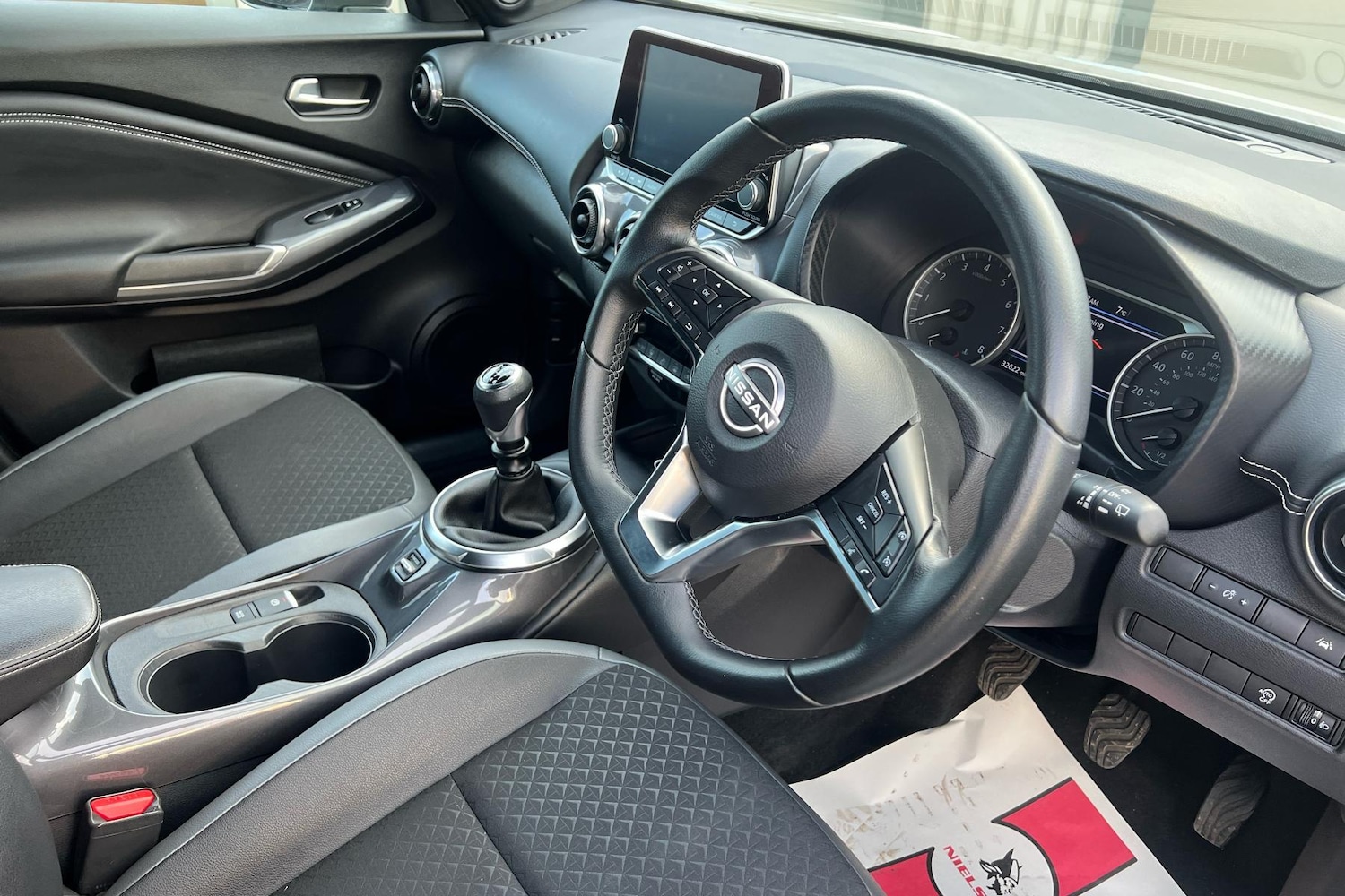 Used Nissan Juke 2023 for sale - 76845681: Photo 2