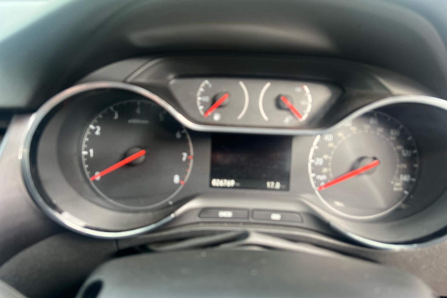 Used Vauxhall Crossland X 2018 for sale - 76461085: Photo 13