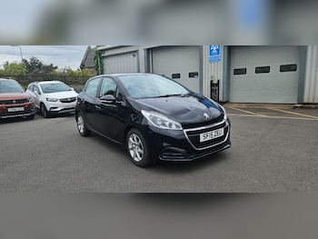 Used Peugeot 208 undefined for sale - 78610474: Photo