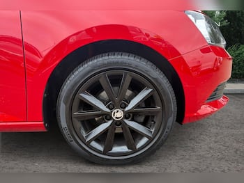 Used Skoda Fabia 2018 for sale - 79660255: Photo