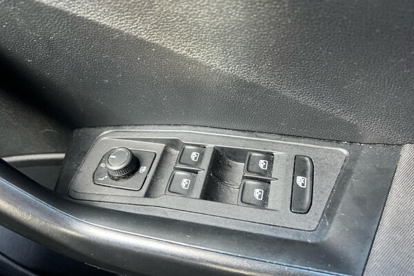 Used Volkswagen T-Roc 2020 for sale - 76248920: Photo 18