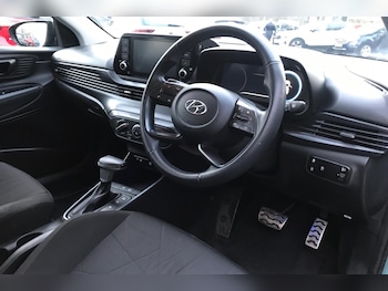 Used Hyundai BAYON 2022 for sale - 77390096: Photo