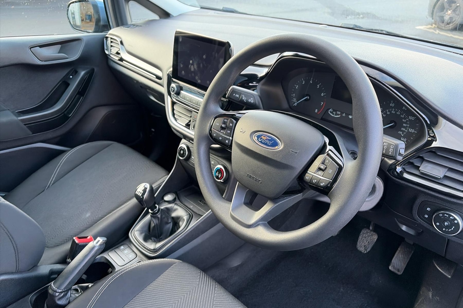 Used Ford Fiesta 2022 for sale - 77240010: Photo 2