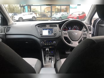 Used Hyundai i20 2019 for sale - 78187649: Photo