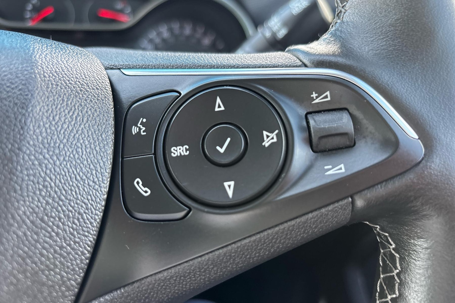 Used Vauxhall Crossland 2024 for sale - 76979001: Photo 22