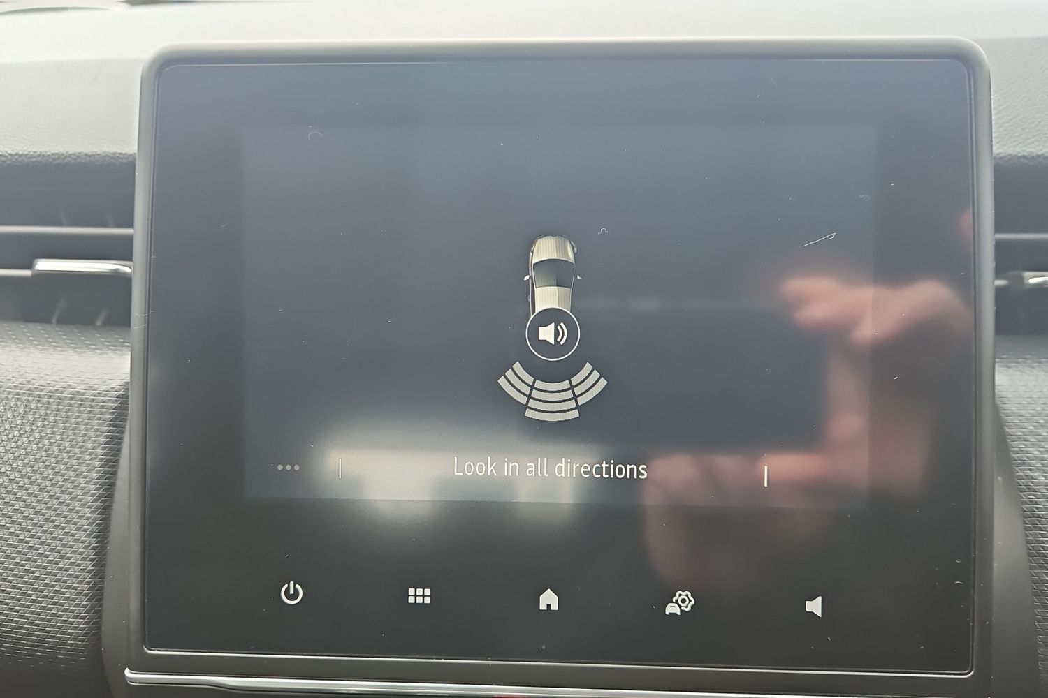 Used Renault Clio 2021 for sale - 77459092: Photo 19